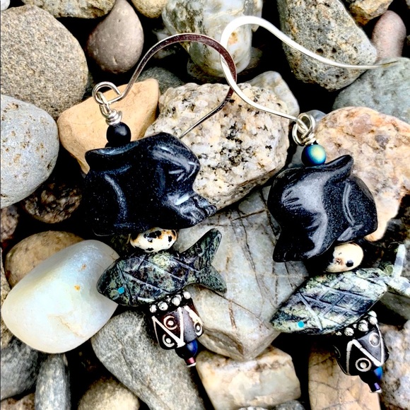 Black Rabbit & Fish Fetish Earrings - Picture 7 of 14